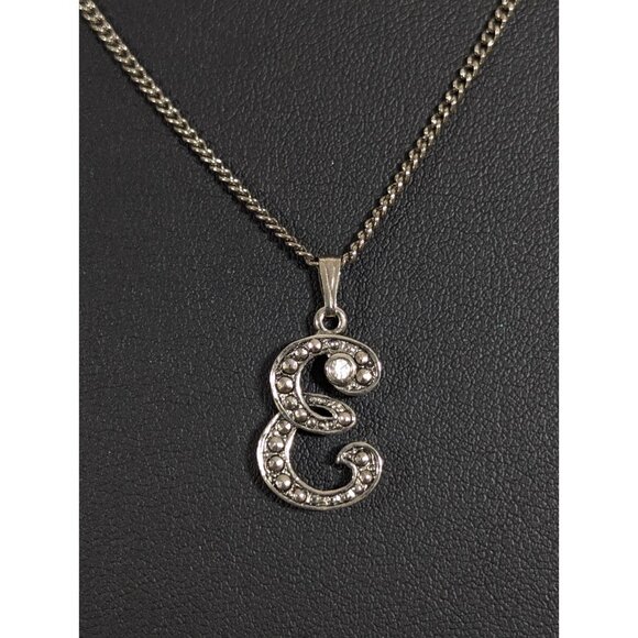 Avon Silver Tone Initial E Necklace Rhinestone Letter Pendant 20 inch - Picture 1 of 10